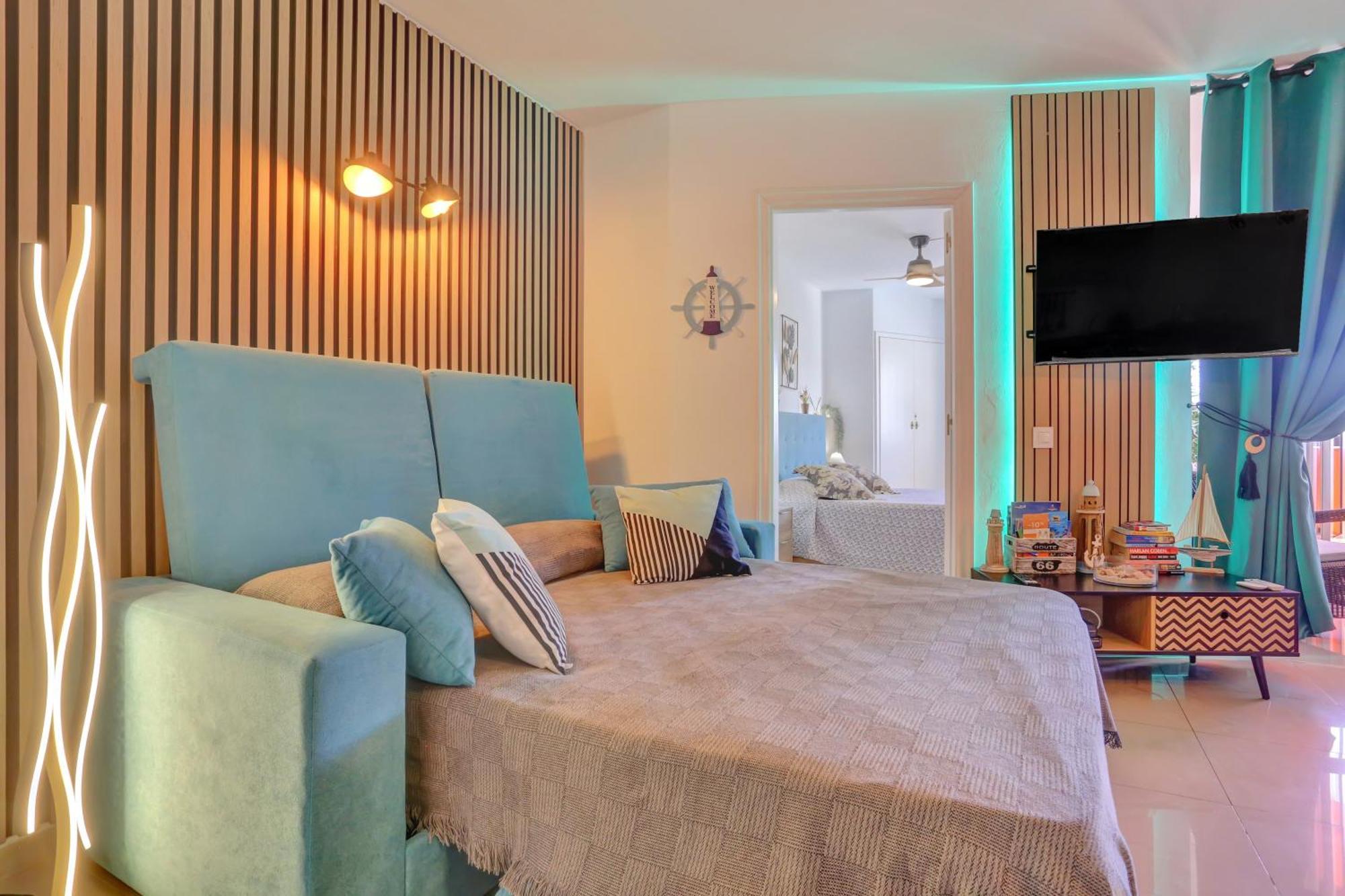 דירות לוס כריסטיאנוס Luxory Dreamy Sunset, Seafront, Direct Access To The Promenade,Wifi,Pool,Free Parking מראה חיצוני תמונה
