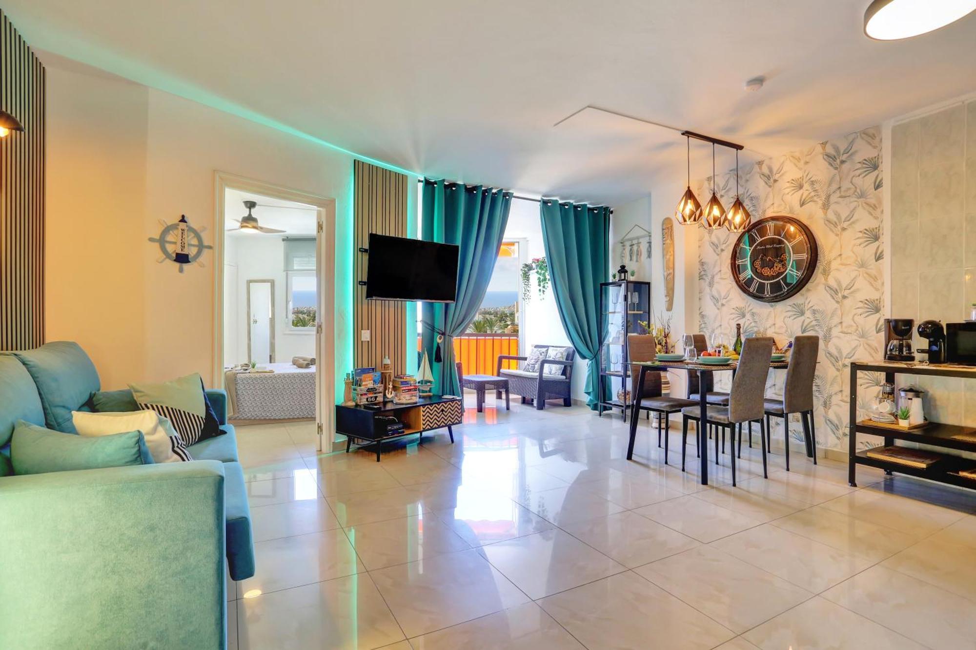 דירות לוס כריסטיאנוס Luxory Dreamy Sunset, Seafront, Direct Access To The Promenade,Wifi,Pool,Free Parking מראה חיצוני תמונה