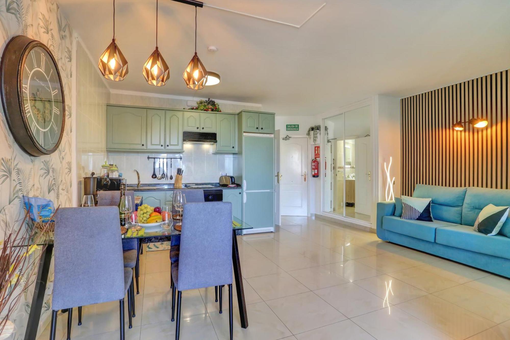 דירות לוס כריסטיאנוס Luxory Dreamy Sunset, Seafront, Direct Access To The Promenade,Wifi,Pool,Free Parking מראה חיצוני תמונה